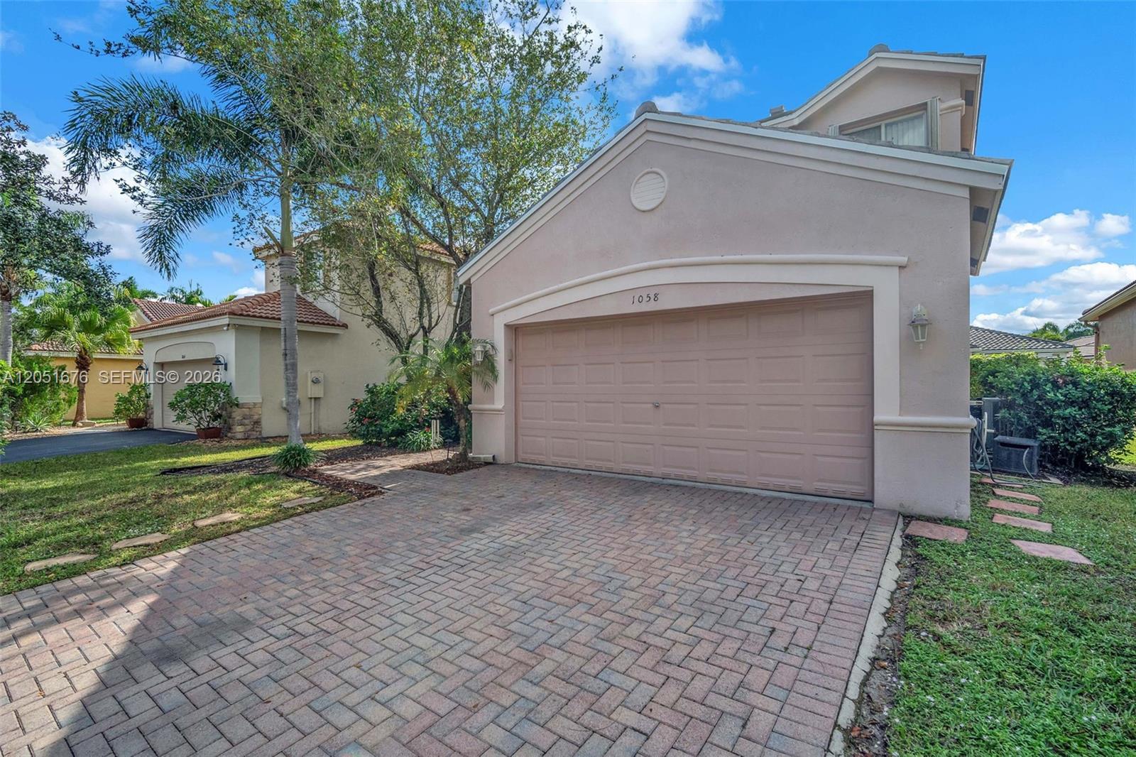1058 Tupelo Way, Weston FL 33327 photo 2