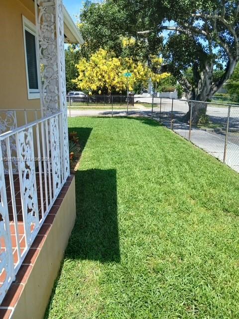 401 NW 69th St # 1, Miami FL 33150 photo 4