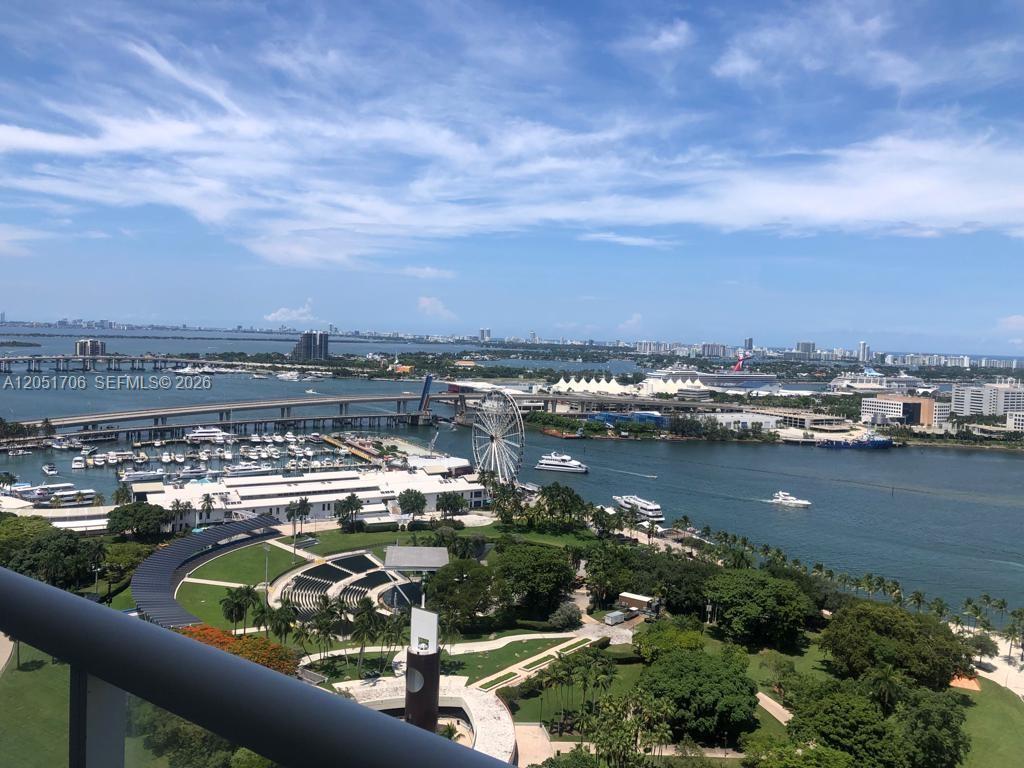 50 Biscayne Blvd # 2810, Miami FL 33132 photo 5