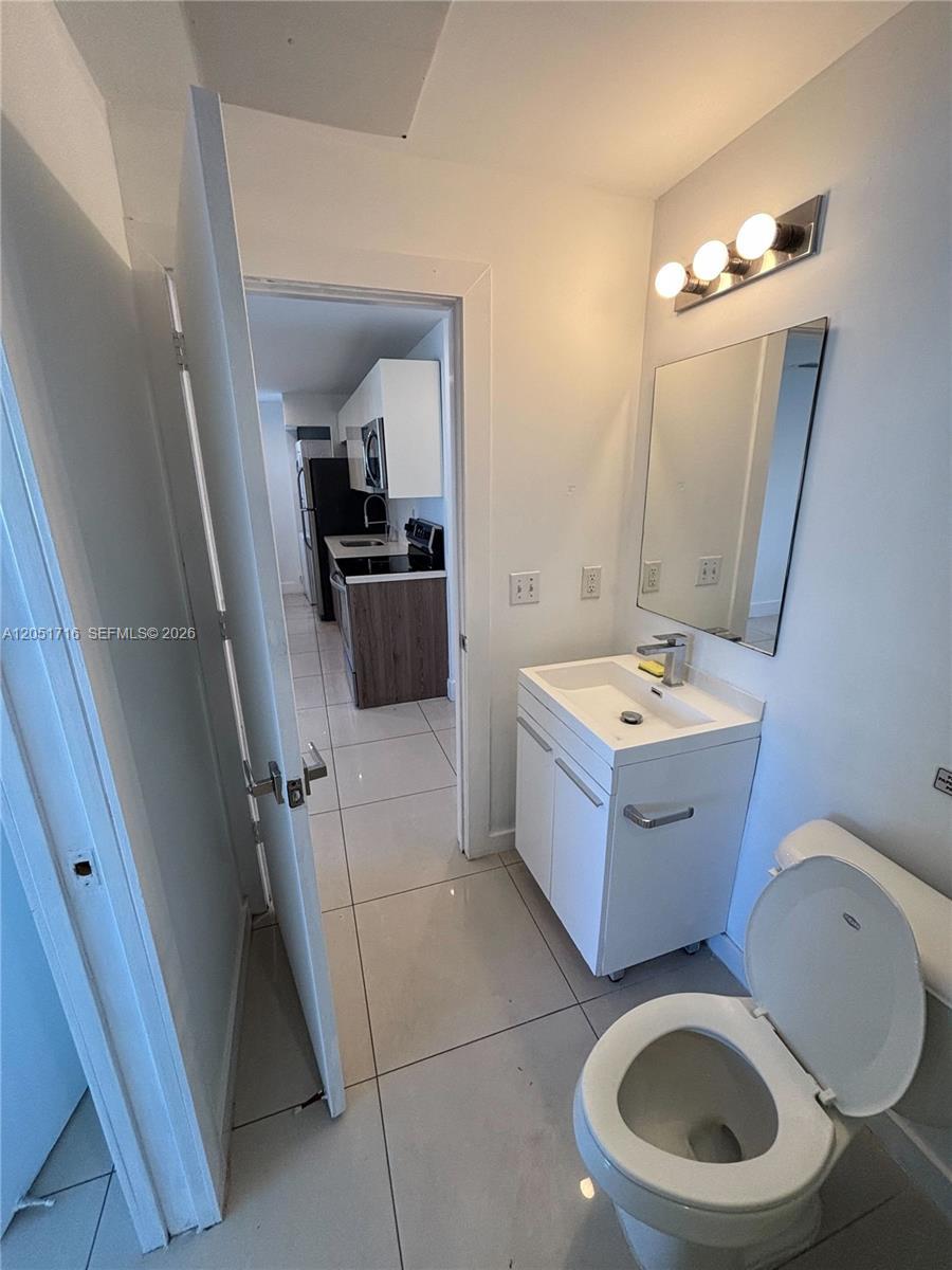 821 SW 18th Ave # 206, Miami FL 33135 photo 5