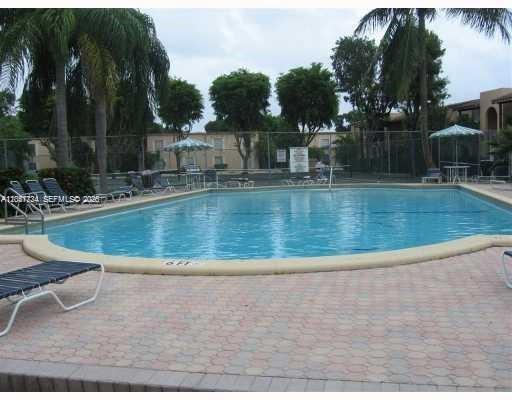 Miami, FL 33176 photo 4
