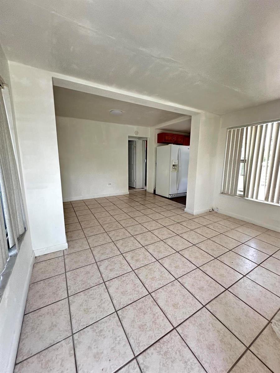 1126 N H Street # B, FL 33460 photo 2