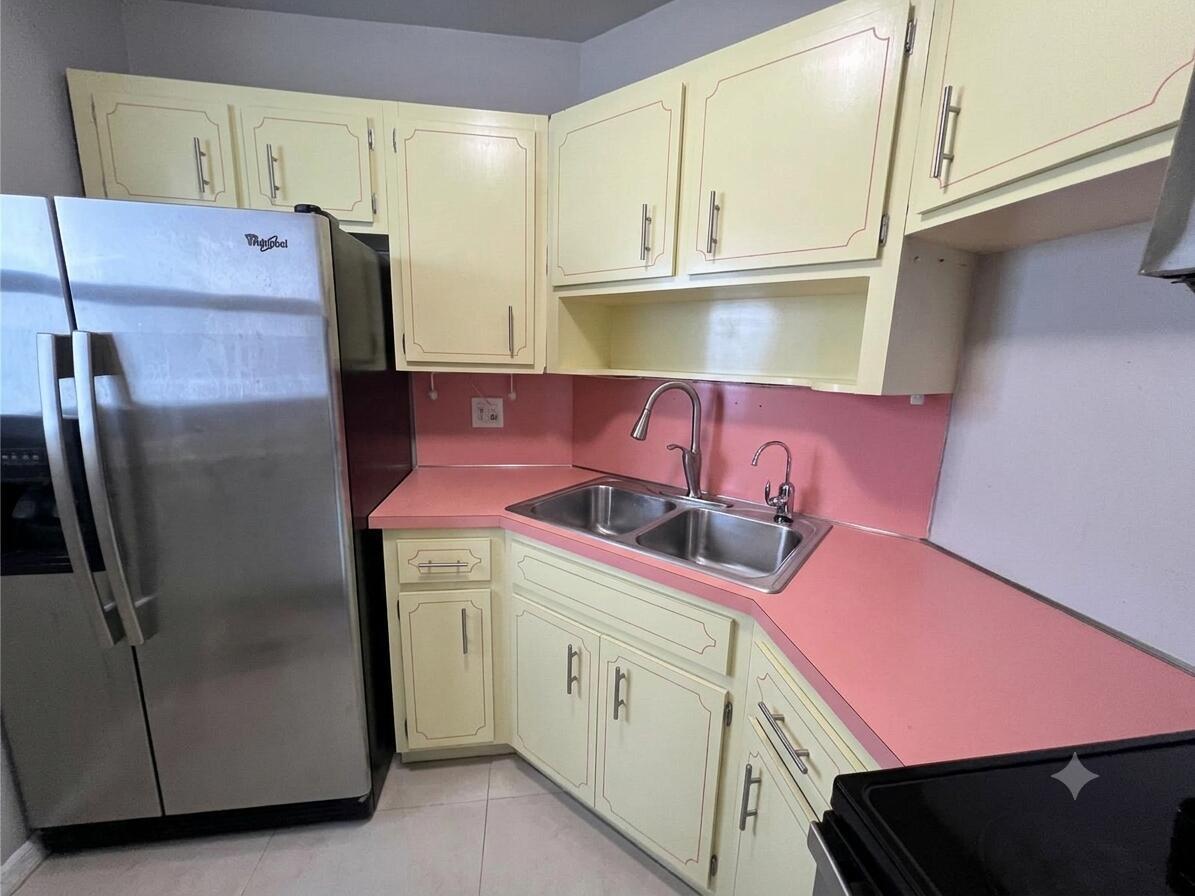 960 Crystal Lake Drive # 104, Deerfield Beach FL 33064 photo 3