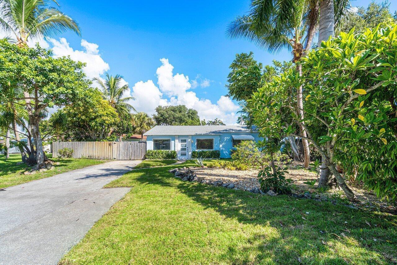 139 Prospect Road, Lantana FL 33462 photo 2