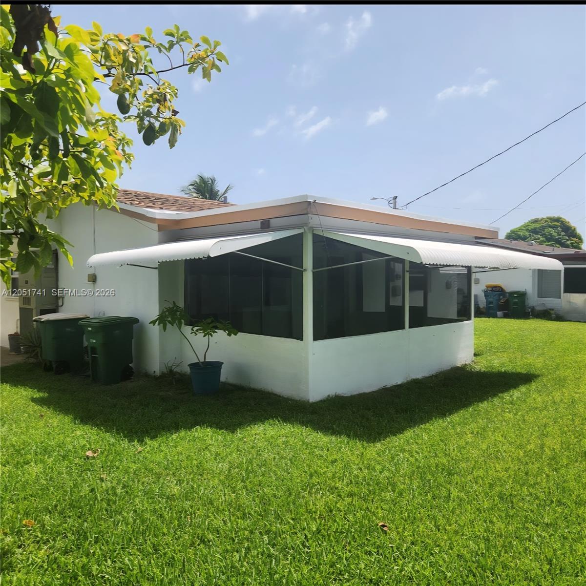 2710 NW 52nd Pl, Tamarac FL 33309 photo 3