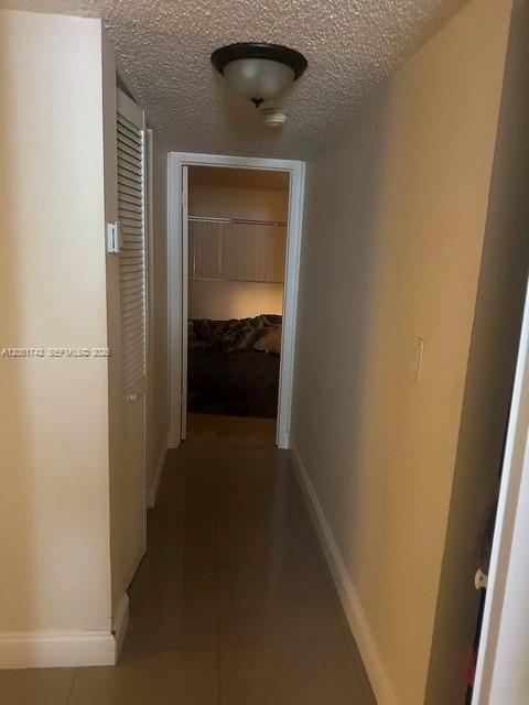 Miami, FL 33172 photo 4