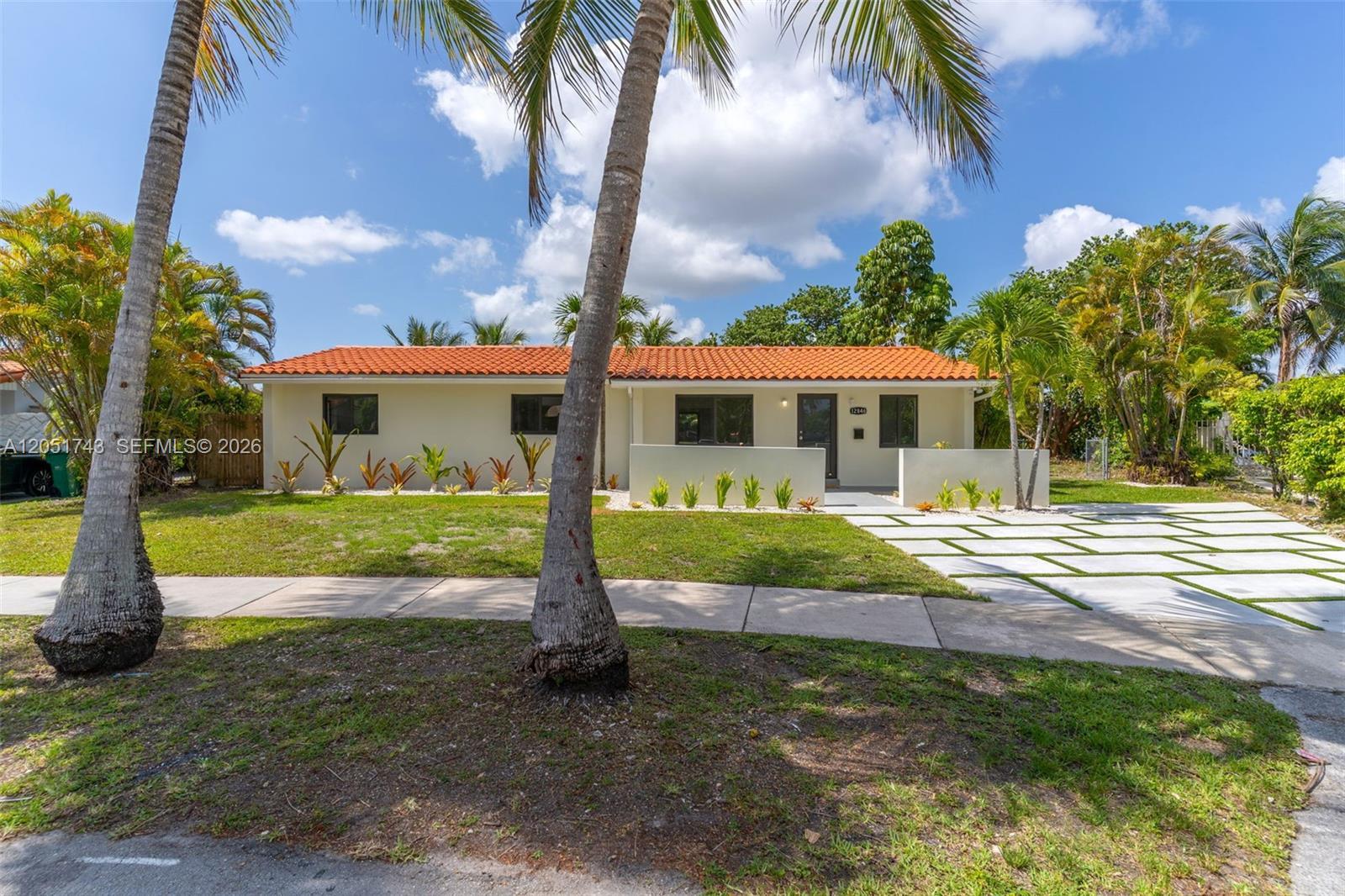 12846 SW 49th Ter, Miami FL 33175 photo 2