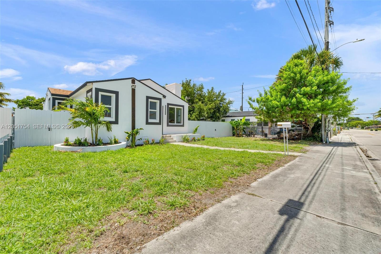 5364 NW 29th Ave, Miami FL 33142 photo 2