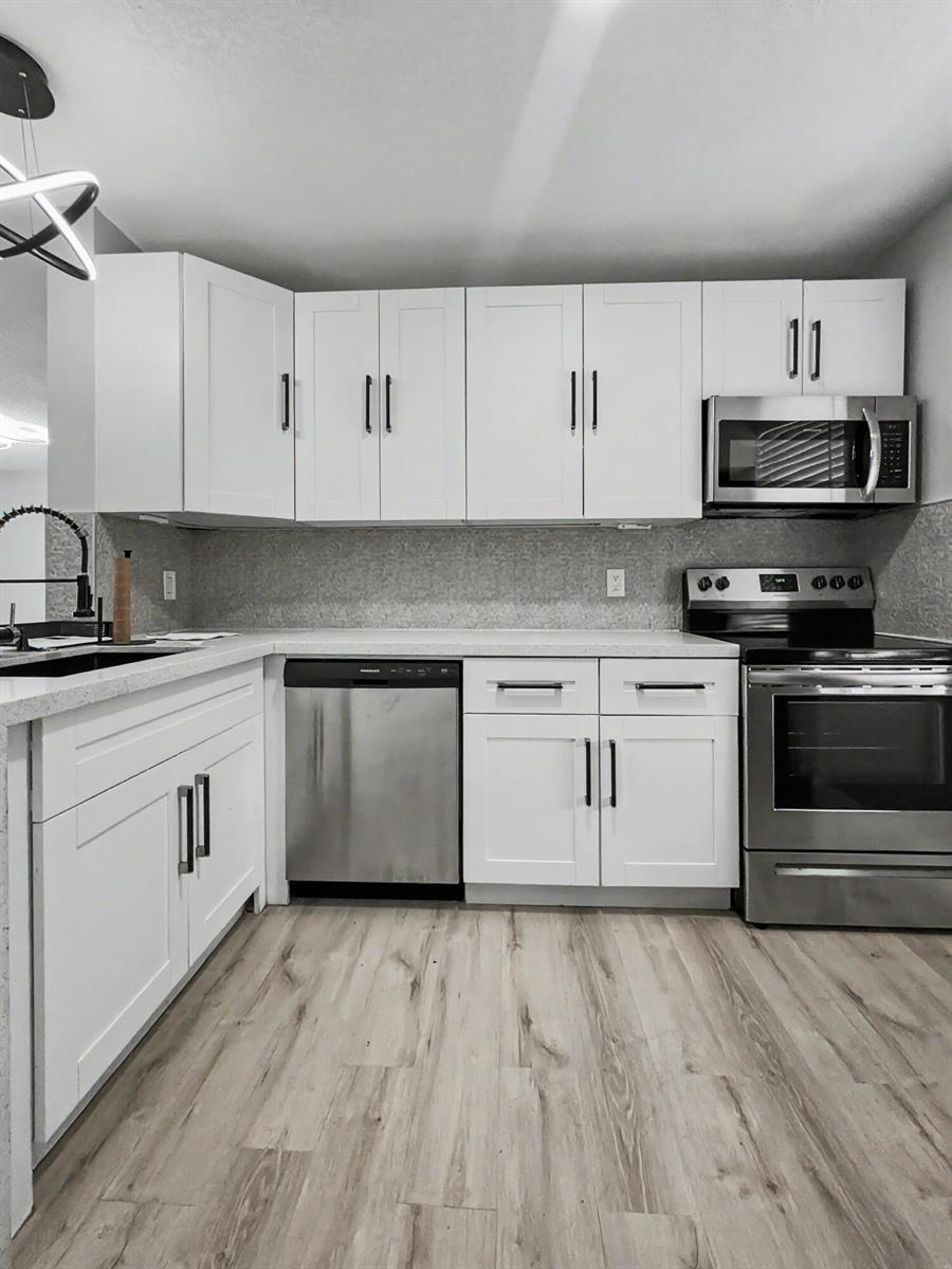 378 NW 2nd Way, Deerfield Beach FL 33441 photo 5