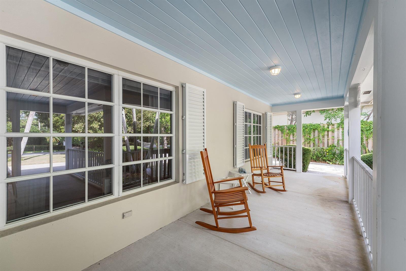 414 S Atlantic Drive, Lantana FL 33462 photo 4