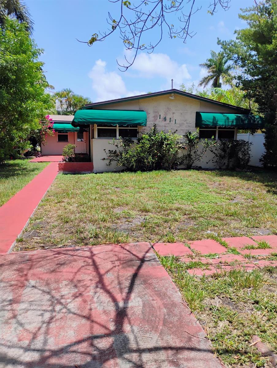1411 Grant Street # 2, Hollywood FL 33020 photo 2