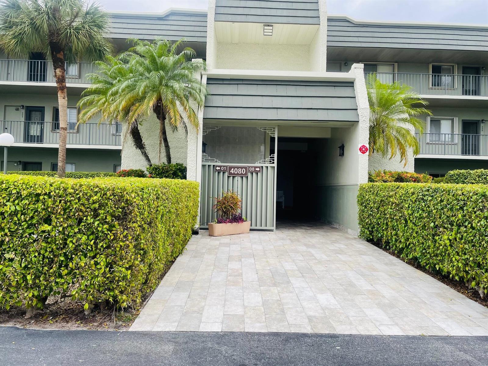 4080 Tivoli Court # 307, Lake Worth FL 33467
