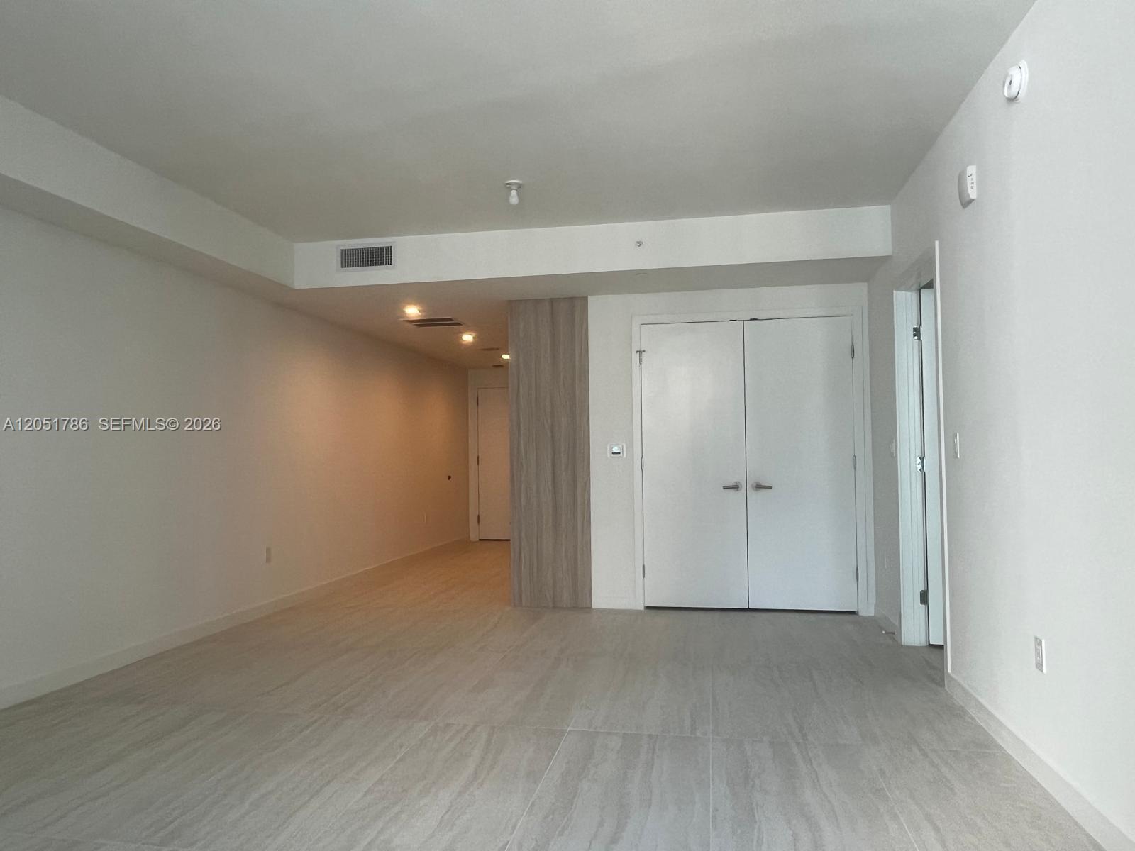 77 SE 5th St # 2314, Miami FL 33131 photo 3