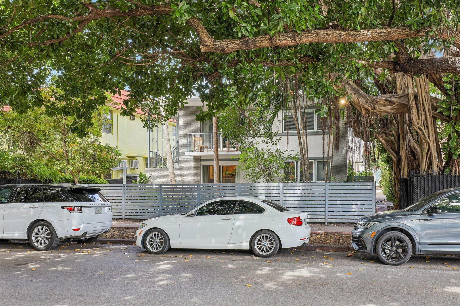 740 Meridian Avenue # 11, Miami Beach FL 33139 photo 2