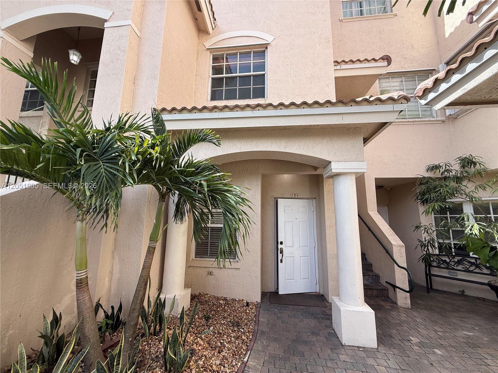 5670 NW 116th Ave # 104, Doral FL 33178