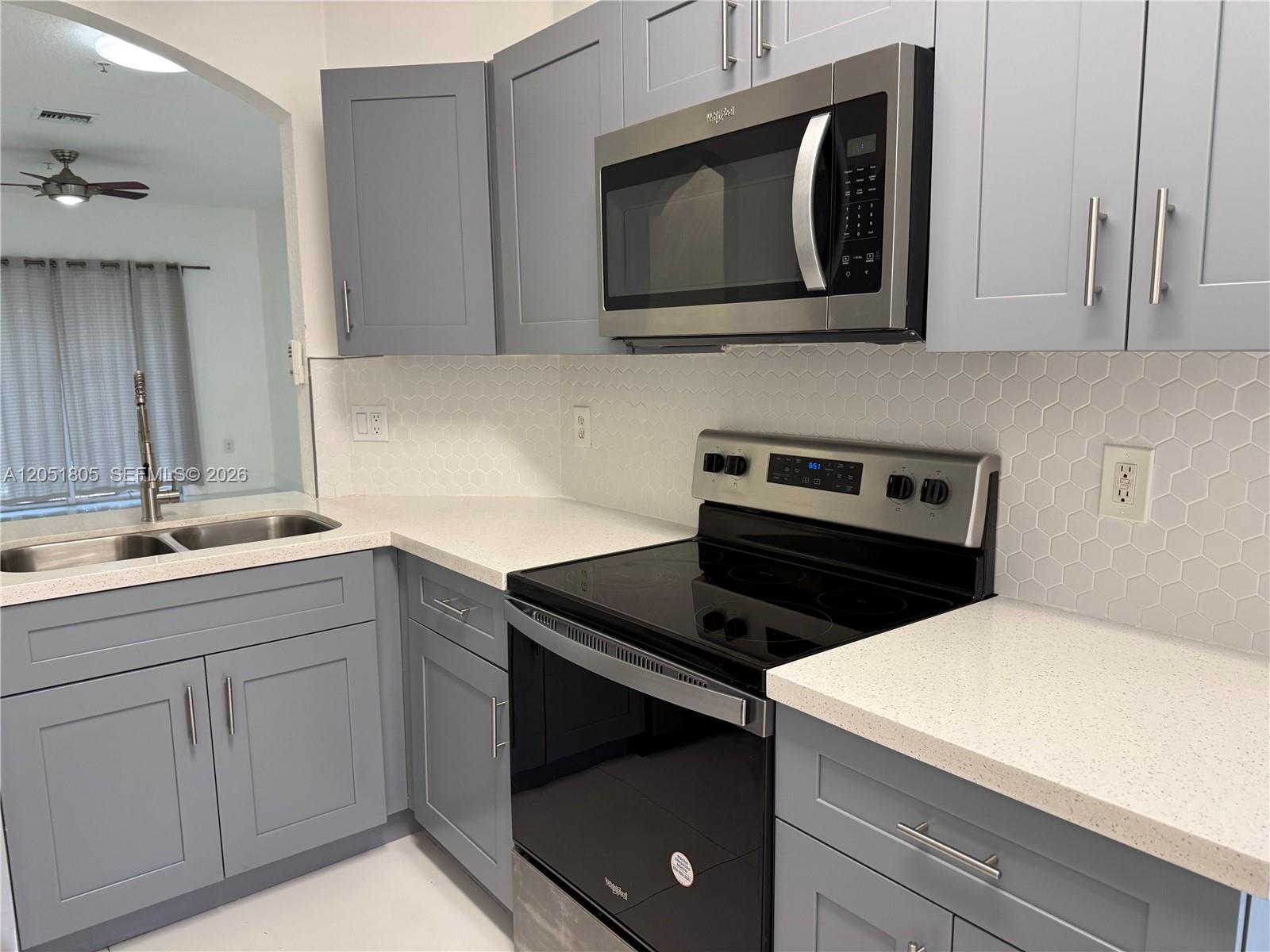 5670 NW 116th Ave # 104, Doral FL 33178 photo 4