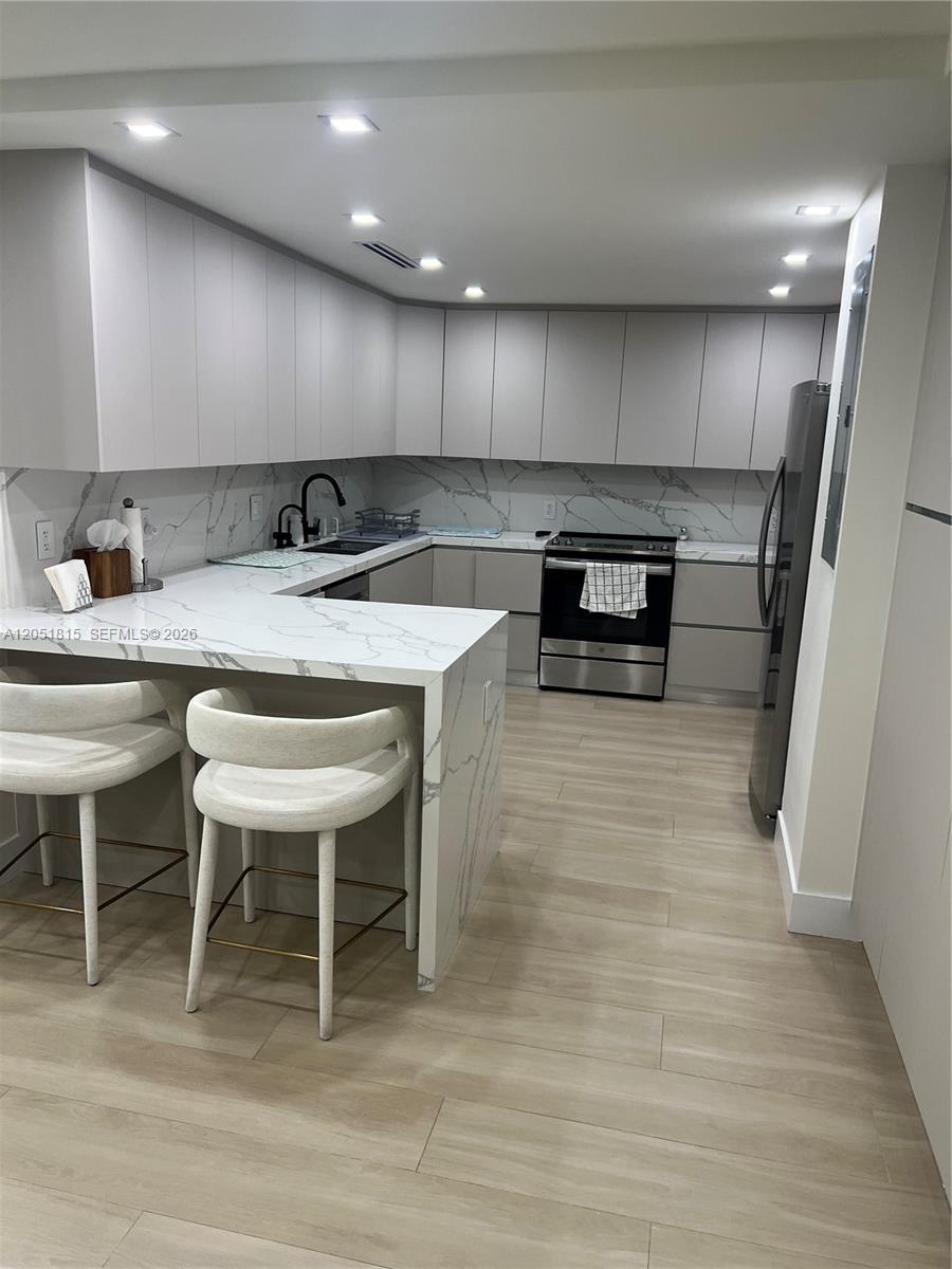 9801 Collins Ave # 6E, Bal Harbour FL 33154 photo 2