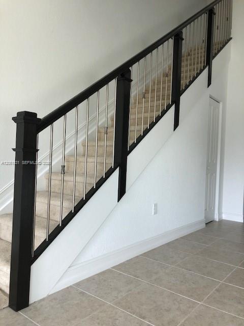 11566 SW 13th Ln, Pembroke Pines FL 33025 photo 3