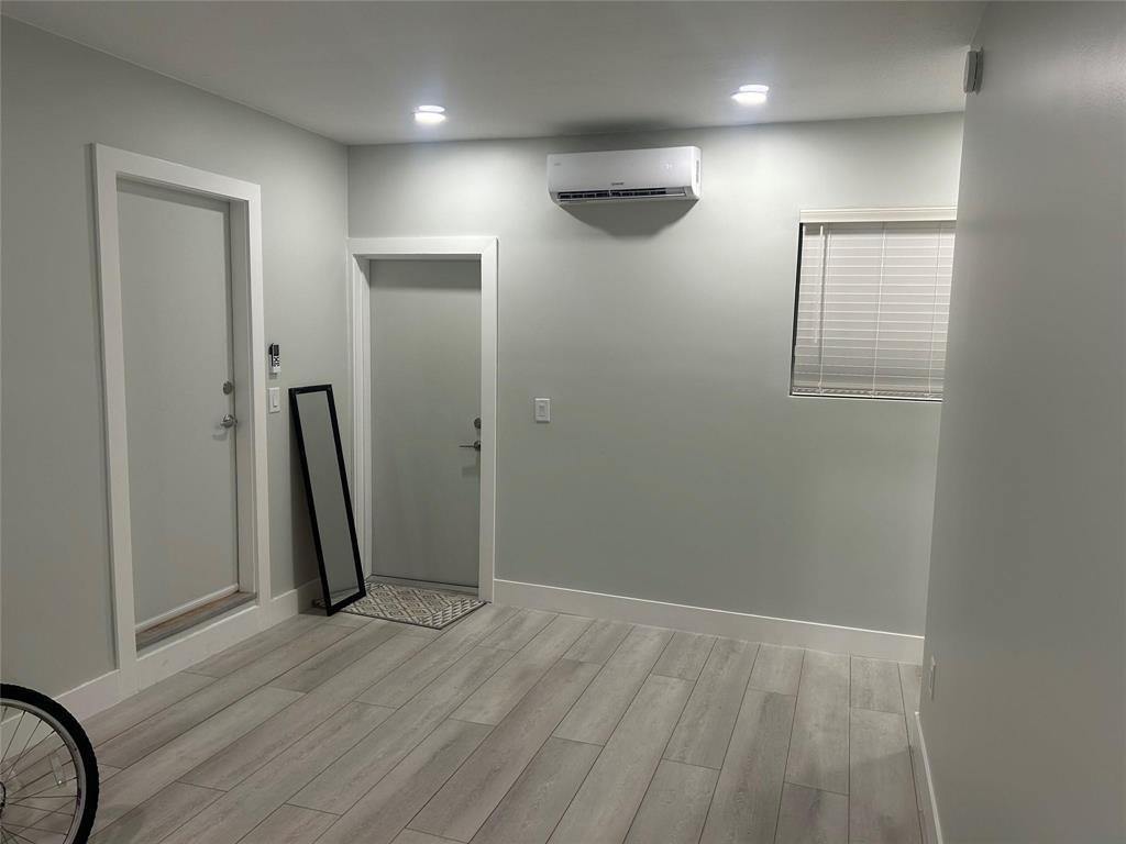 135 W Ponce De Leon Street, Royal Palm Beach FL 33411 photo 3