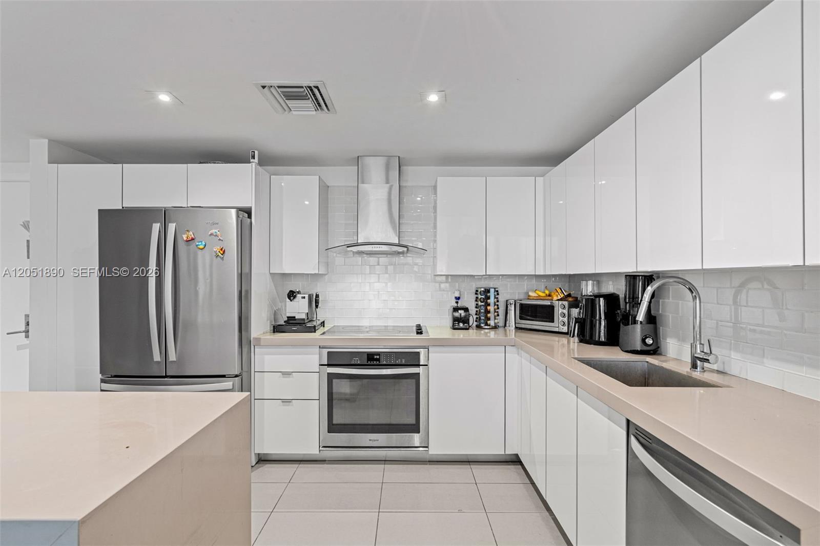 1600 NE 1st Ave # 1017, Miami FL 33132 photo 2