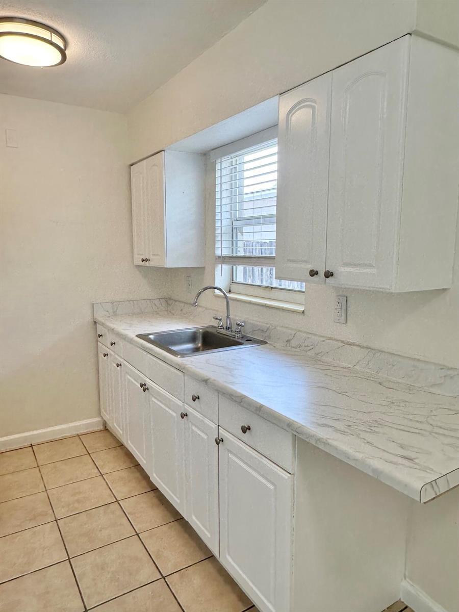 1409 NW 2nd Avenue # 2, Fort Lauderdale FL 33311 photo 4