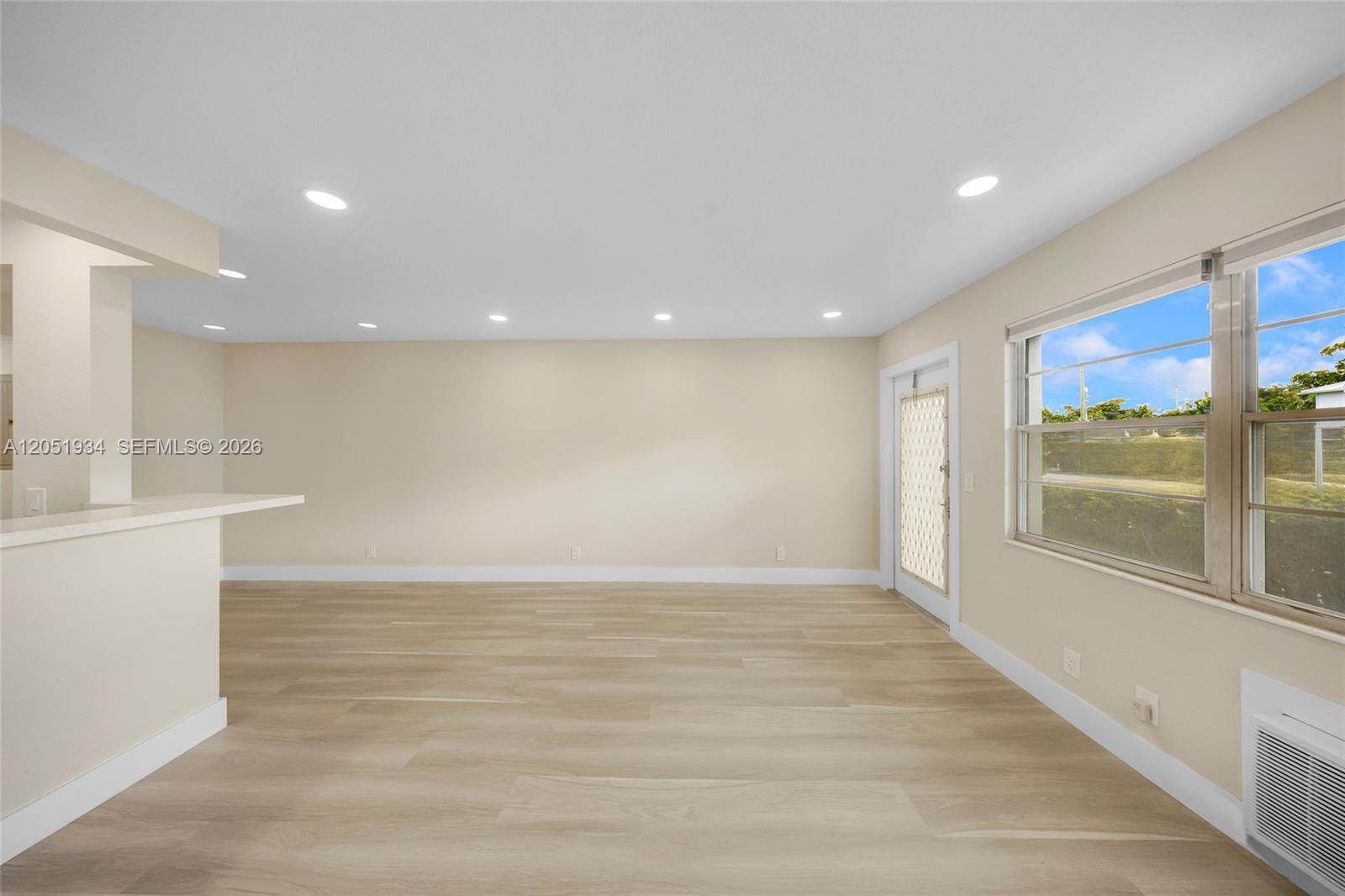 130 Ventnor I # 130, Deerfield Beach FL 33442 photo 5