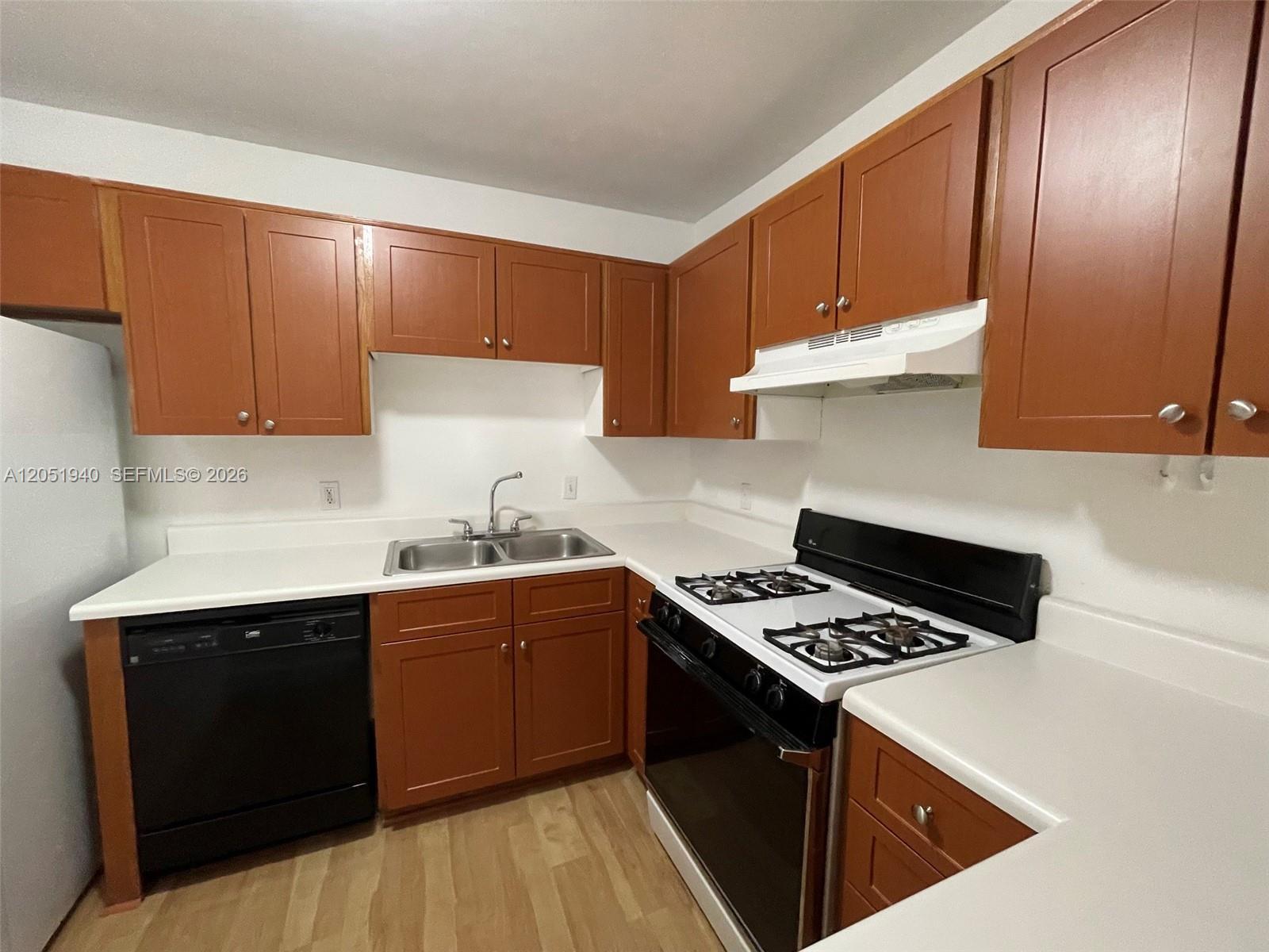 15290 SW 106th Ln # 317, Miami FL 33196 photo 2