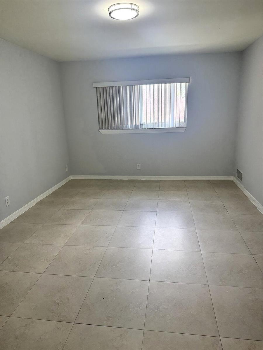 2800 NW 55th Avenue # 2c, Lauderhill FL 33313 photo 4