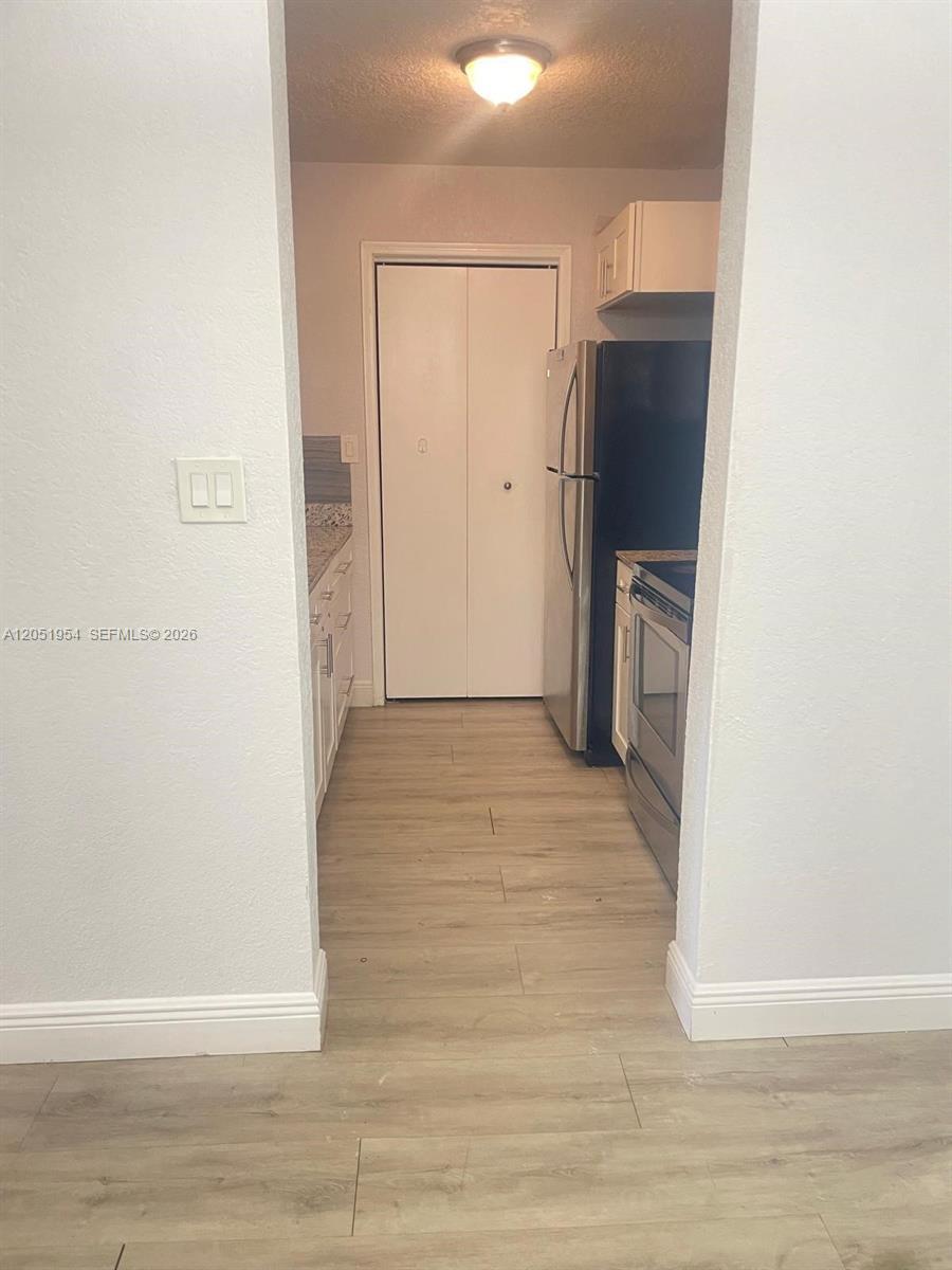 927 Riverside Dr # 320, Coral Springs FL 33071 photo 2