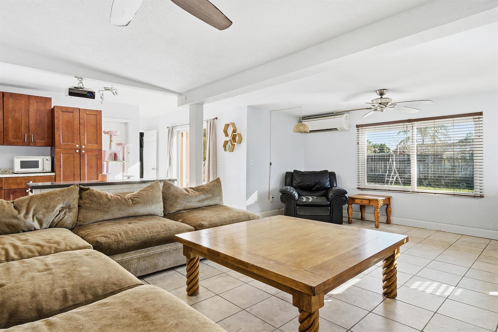 333 Mid Pines Road, Palm Springs FL 33461 photo 5