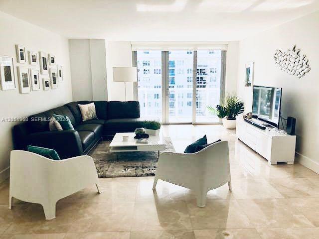 5701 Collins Ave # 1415, Miami Beach FL 33140 photo 3