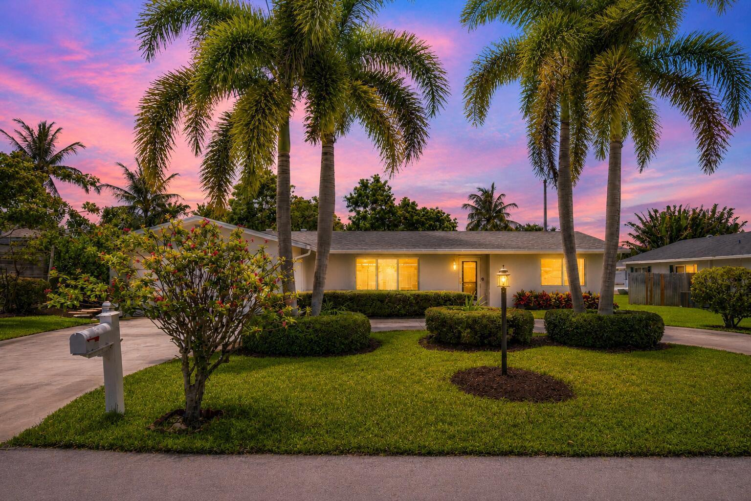723 SW 27th Terrace, Boynton Beach FL 33435 photo 3