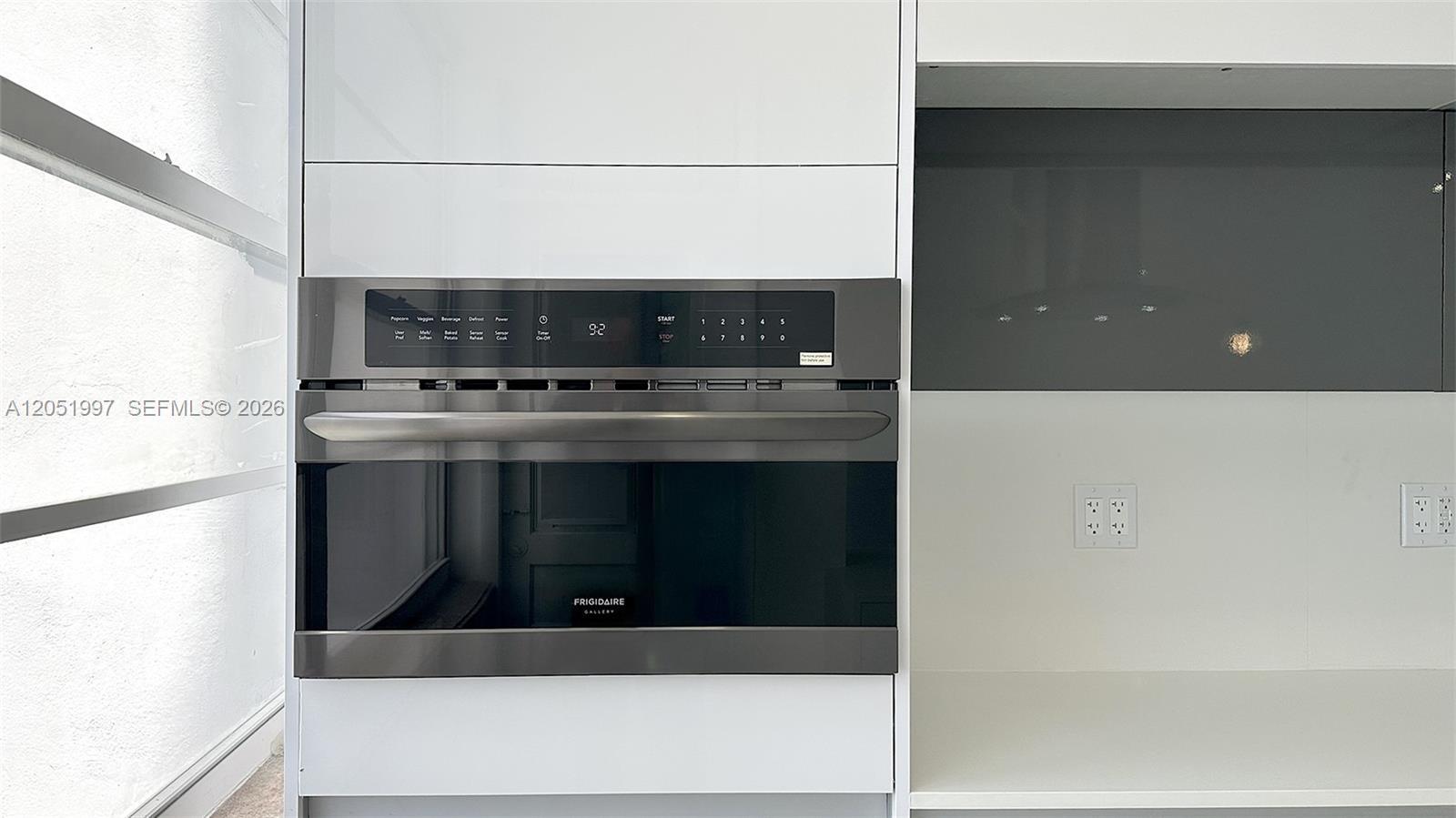 18061 Biscayne Blvd # 1204, Aventura FL 33160 photo 4