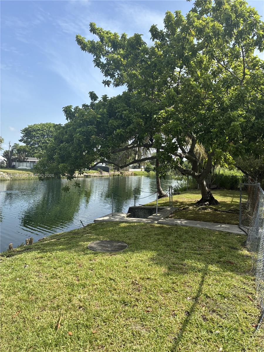 19120 Bel Aire Dr, Cutler Bay FL 33157 photo 3