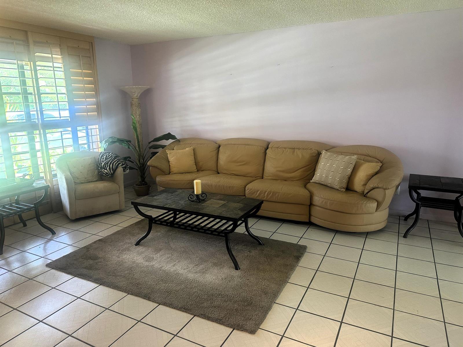 8213 Rose Marie Avenue W, Boynton Beach FL 33472 photo 3