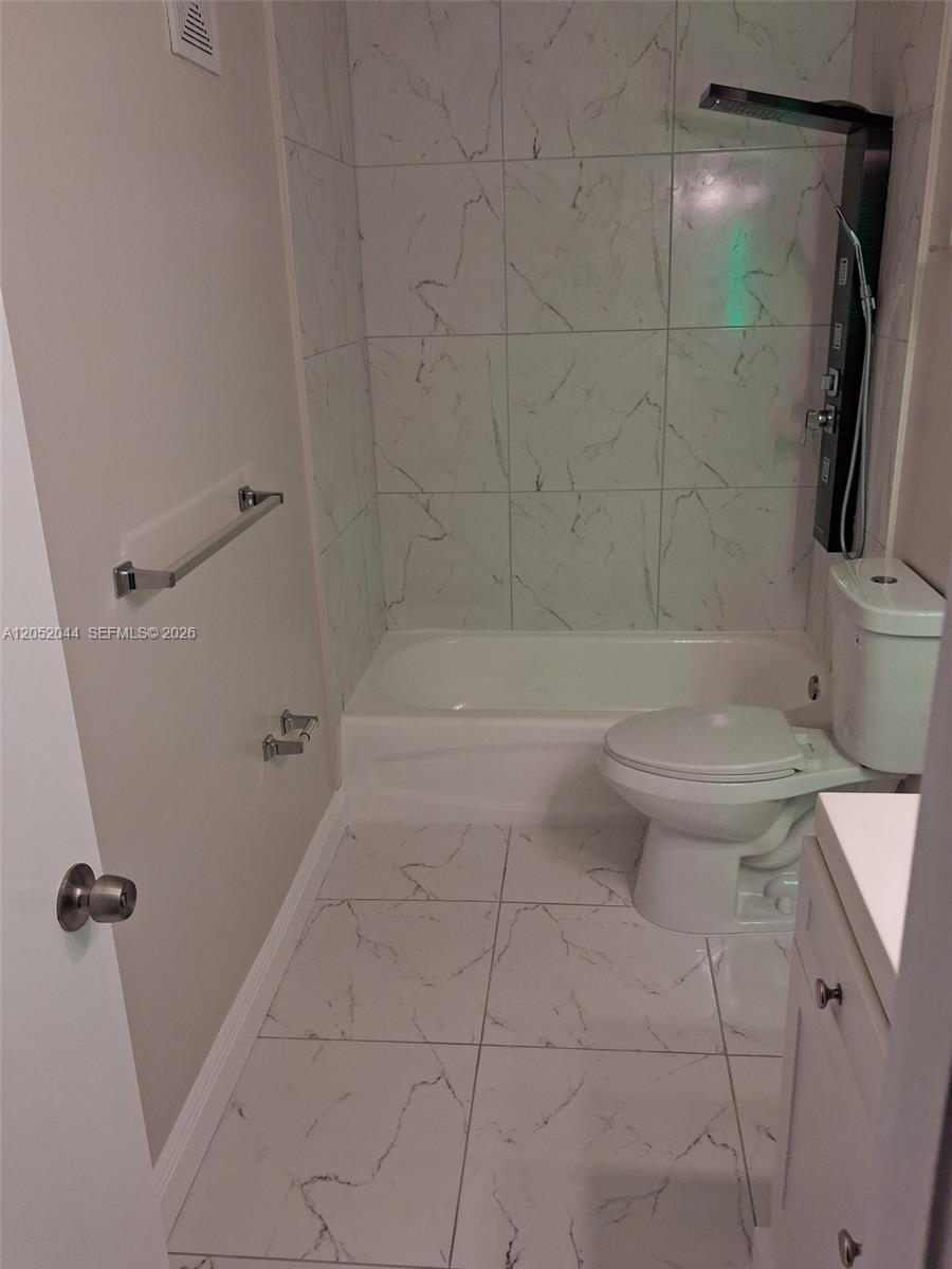 7245 NW 173rd Dr # 2502, Hialeah FL 33015 photo 2