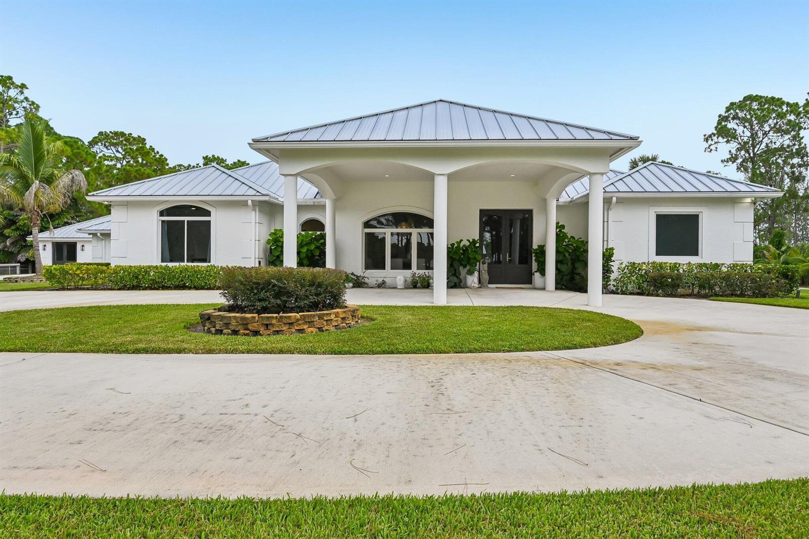 14819 Broken Arrow Place, Palm Beach Gardens FL 33418 photo 3