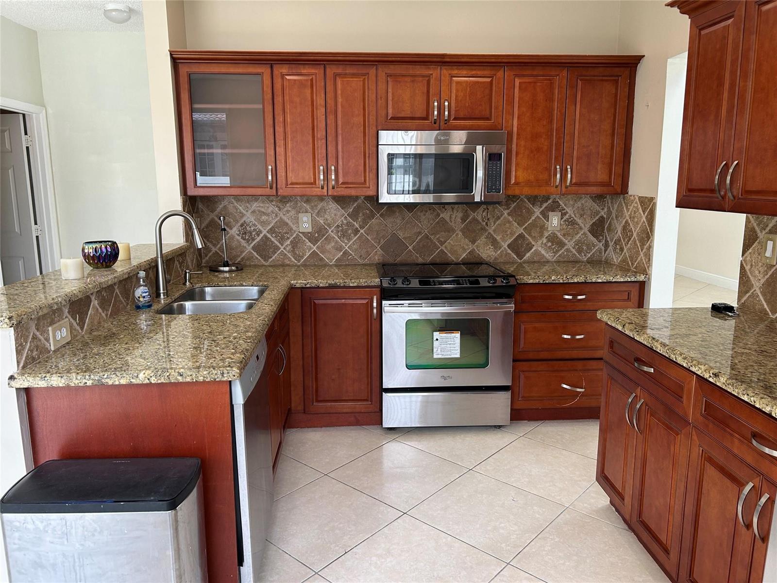 16404 NW 19th Street, Pembroke Pines FL 33028 photo 4