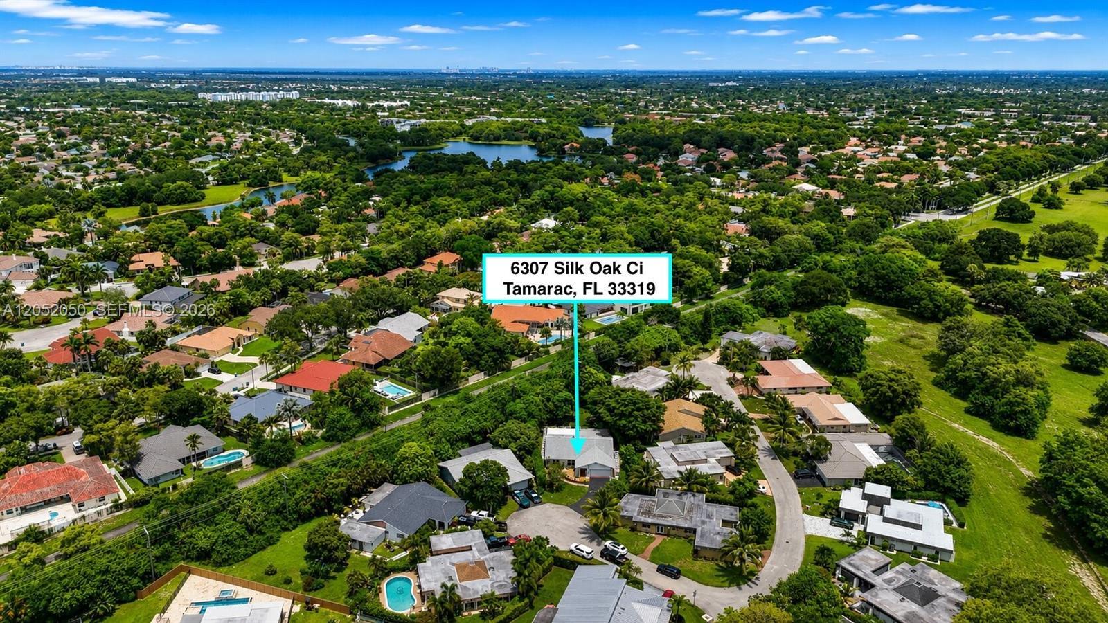 6307 Silk Oak Cir, Tamarac FL 33319 photo 4