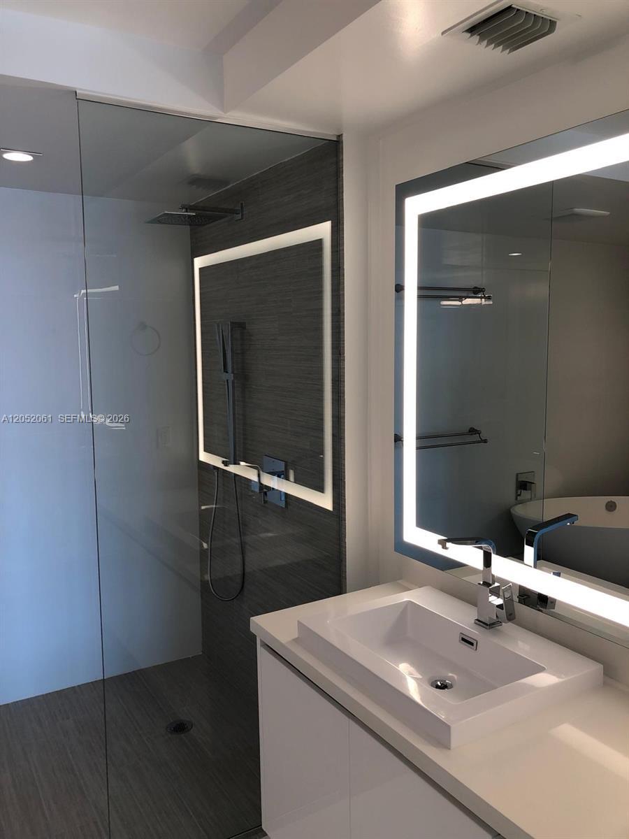 330 Sunny Isles Blvd # 2401, Sunny Isles Beach FL 33160 photo 5