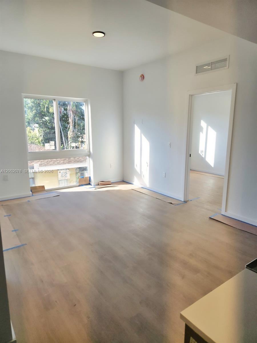 8106 NE 1st Ave # 8, Miami FL 33138 photo 3