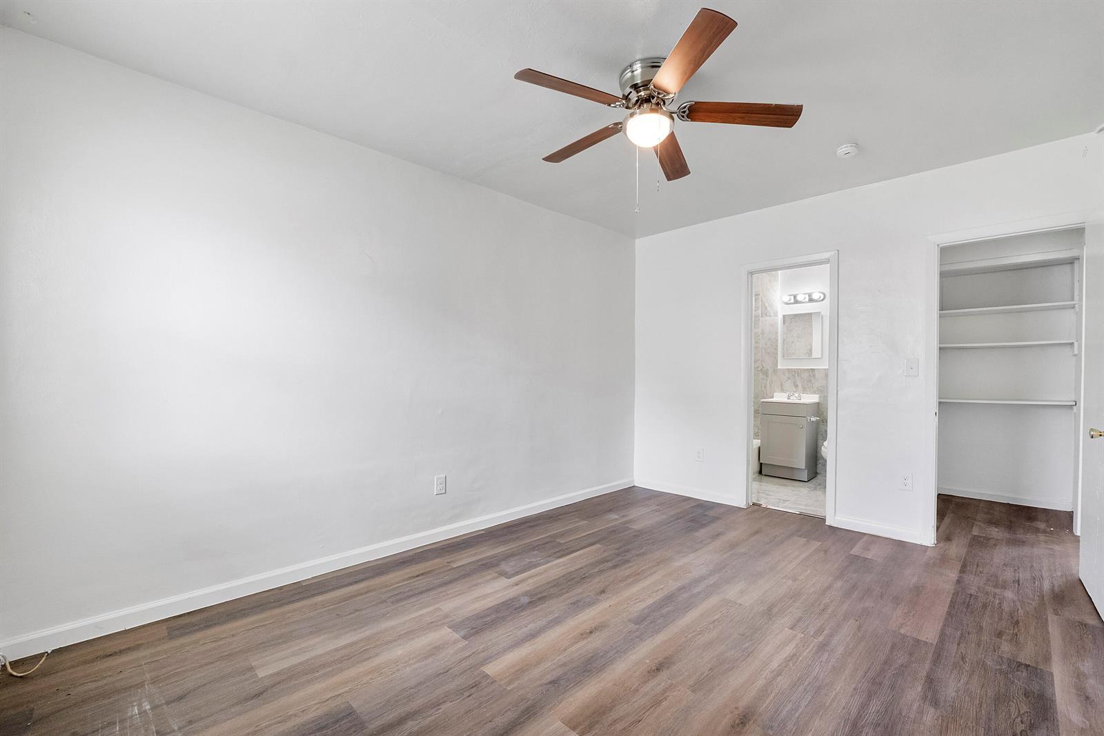 515 NE 150th Street # 1, Miami FL 33161 photo 3