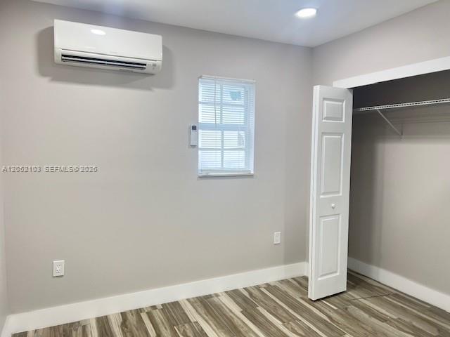 922 NW 2nd St # 2, Miami FL 33128 photo 2