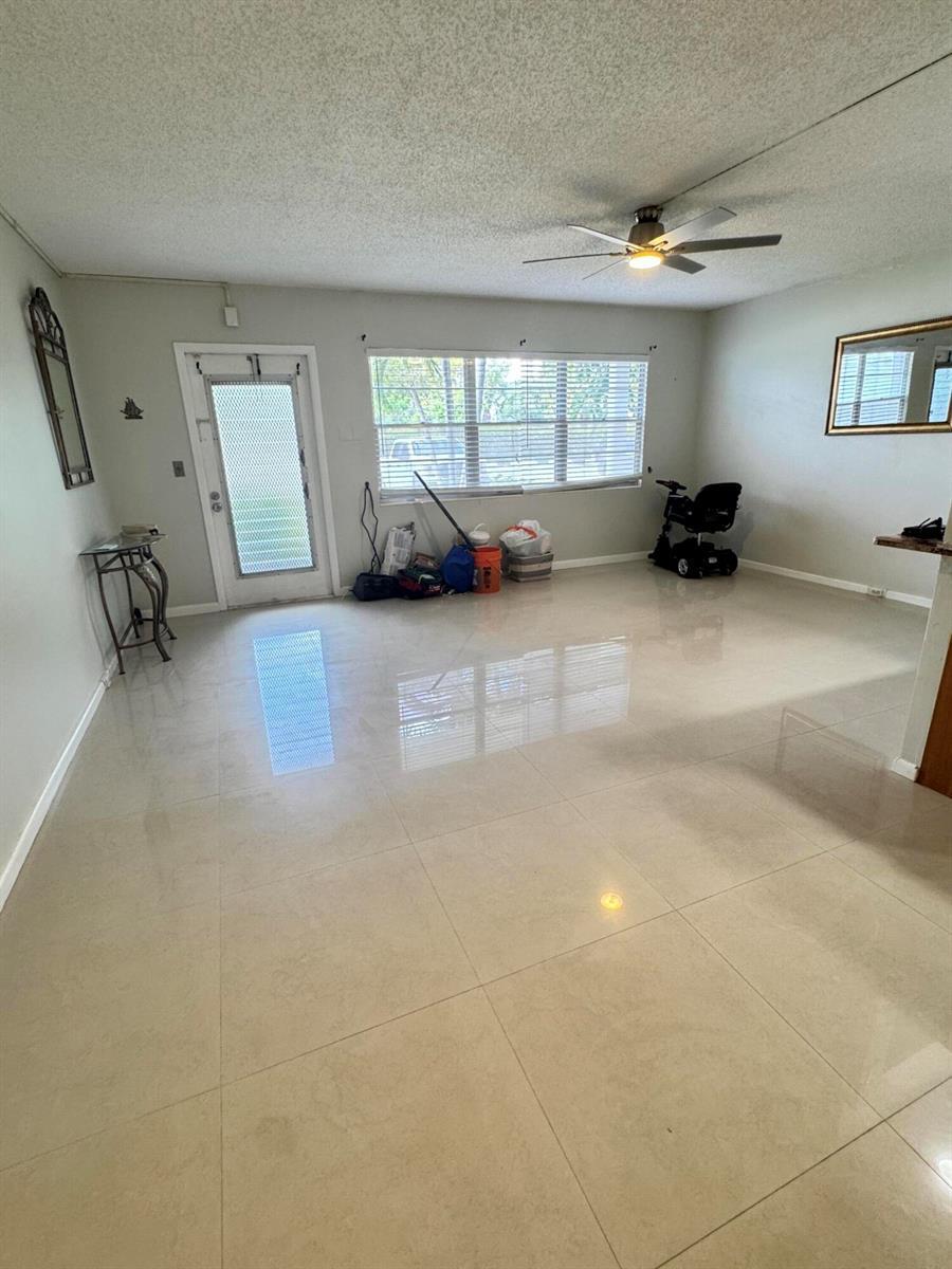1036 Harwood D, Deerfield Beach FL 33442 photo 2