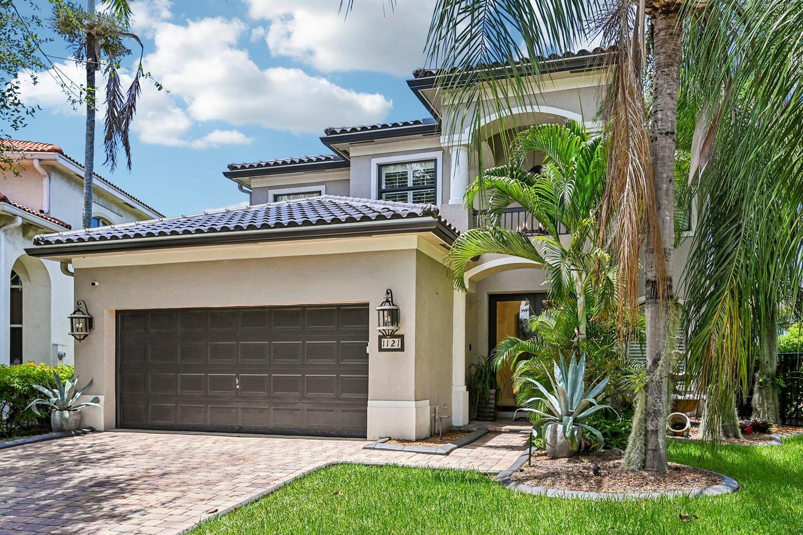 1121 Center Stone Lane, Riviera Beach FL 33404 photo 4