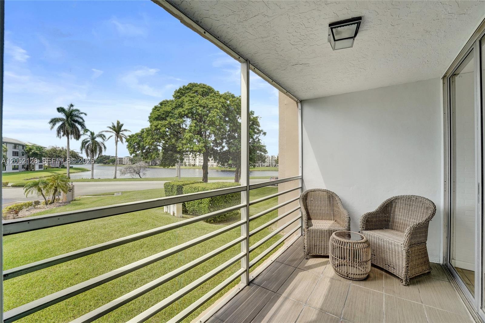9480 Tangerine Pl # 206, Davie FL 33324