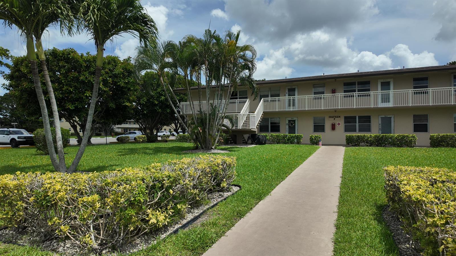 326 Chatham P # 326, West Palm Beach FL 33417 photo 3