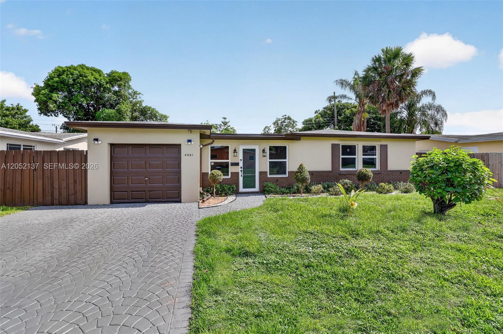 4351 NW 25th St, Lauderhill FL 33313