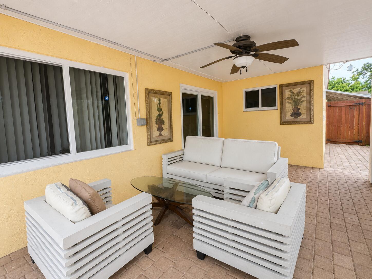 200 NW 12th Court, Pompano Beach FL 33060 photo 5