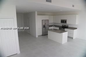 18970 SW 345th Ter, Homestead FL 33034 photo 5